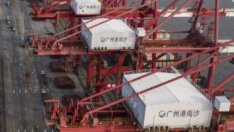 Китайският износ расте рекордно през февруари от потиснати нива заради COVID-19