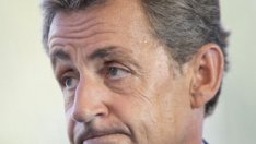 Недоверието към политиците преследва Петата република във Франция