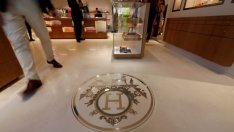 Без лукс за акционерите на Hermes