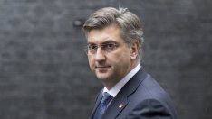 Управляващите в Хърватия остават на власт след изненадващ изборен триумф