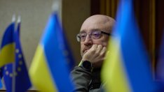 Корупционният скандал, който клати стола на министъра на отбраната на Украйна*