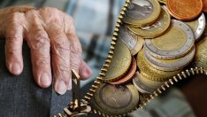 Линията на бедност в България ще се увеличи с 27 лева през 2019 г.