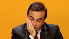 Renault ще търси компенсация от беглеца Карлос Гон