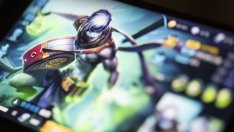 Huawei премахва игрите на Tencent от своя онлайн магазин за приложения