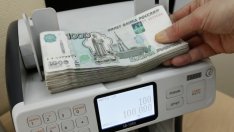 Путин, изглежда никой вече не вярва на валутата ти