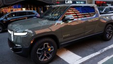 Rivian добавя завод за батерии към списъка със задачи след своето IPO