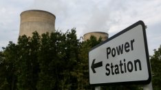 БНЕБ записва волатилно полугодие