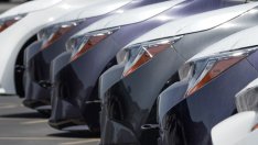 Акциите на Toyota, Nissan и Honda поевтиняват заради пожар в завод на доставчик