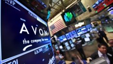 Главният изпълнителен директор на Avon напуска след загуба за второто тримесечие
