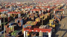 Китай отново отчита спадове в износа и вноса