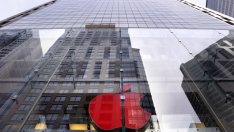 Какво движи растежа на Apple?