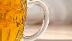 Малък германски град бори ниската избирателна активност с бира