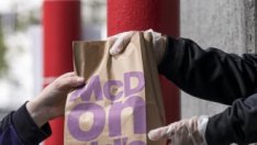 Затегнатият трудов пазар в САЩ принуждава McDonald's да вдига заплатите