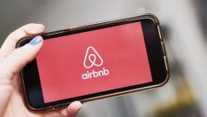 Длъжна ли е Airbnb да предоставя данни на данъчните власти?