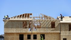 Недостиг на жилища за продажба застрашава възхода на пазара в САЩ