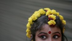 Младите индийки дават тласък на козметичната индустрия