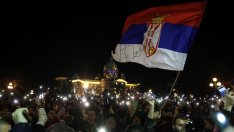Има ли бъдеще новото демократично общество, което протестиращите в Сърбия искат да изградят?