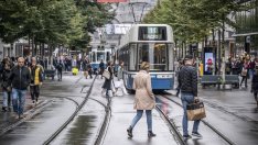 Инфлацията в Швейцария продължава да се забавя, засилвайки залозите за разхлабване