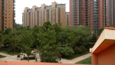 Започва ли облекчаване на ограниченията на жилищния пазар в Китай?