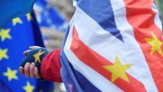 Битката за Brexit се пренася в парламента