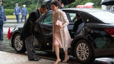  FT: Китай планира да замени лидера на Хонконг 