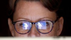 Великобритания иска Facebook да започне да отговаря на определени етични правила