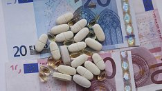 Деян Денев: Липсата на бюджет спира инвестициите във фармацевтичния сектор