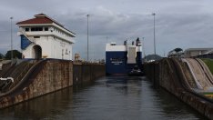 Компанията зад Панамския канал обмисля тръбопровод за пренос на пропан-бутан