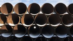 Русия губи още 43% от приходите от продажба на петрол и газ през март