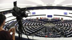 Българите вярват на европейските, а не на националните институции