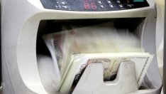 Необслужваните бързи кредити продължават да намаляват