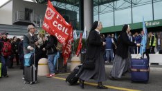 Стачка принуди Alitalia да отмени над 300 полета