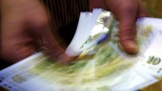 Започна изплащането на безвъзмездна финансова помощ на средни фирми