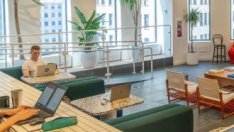 Офисите на WeWork са пълни почти колкото преди пандемията