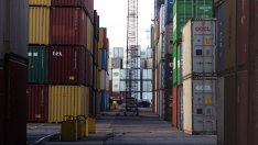 САЩ може да съберат приходи от мита за 300 млрд. долара тази година