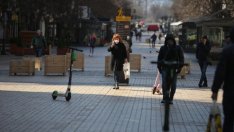 Купуваме 30 хиляди теста за COVID-19, вземаме респиратори от Китай