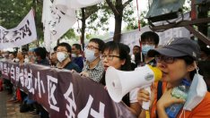 Финансовите жертви след взривовете в Тиендзин