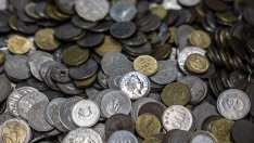 Контролират ли всъщност страните своите валути?