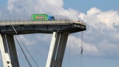 Италианското правителство се задейства срещу оператора на срутилия се мост