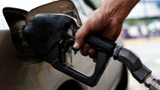 Финансовият министър: Предлагаме автоматичен контрол на данъчните складове