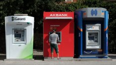 Турция намалява драстично банковите такси в опит да стимулира кредитирането