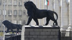 Сотир Цацаров прати на Конституционния съд закона за охранителната дейност*