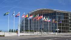 В ЕС се заражда консенсус ЕИБ да може да финансира отбранителни проекти