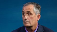 Изпълнителният директор на Intel подаде оставка