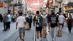 Инфлацията в Турция се е забавила с по-малко от очакваното през август