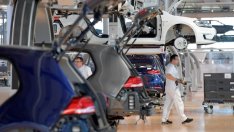 Икономическата активност в еврозоната показва признаци на стабилност през април