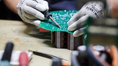 Европейски компании замразяват планове за експанзия в САЩ заради хаоса с митата