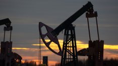 МАЕ намали прогнозата си за търсенето на петрол за 2021 г. с 200 хил. барела