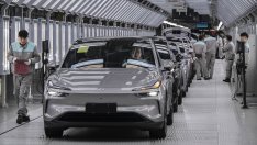 Предаде ли току-що Тръмп цялата автомобилна индустрия в ръцете на Китай?