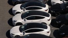 Tesla планира шестместен вариант на Model Y